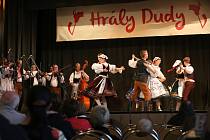 DUDÁCI. Budějovická Slavie je tradičním kulturním stánkem. V září třeba hostila akci Hrály dudy (na snímku).