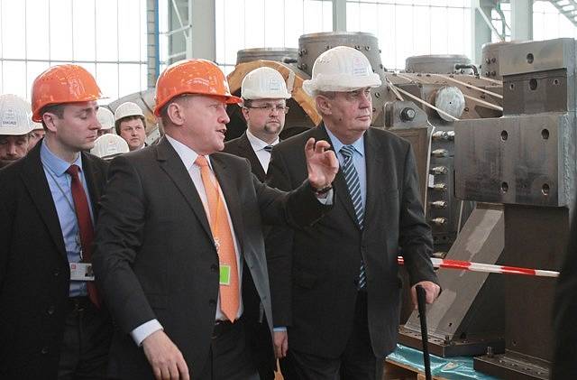 Miloš Zeman se zastavil v jaderné elektrárně Temelín.