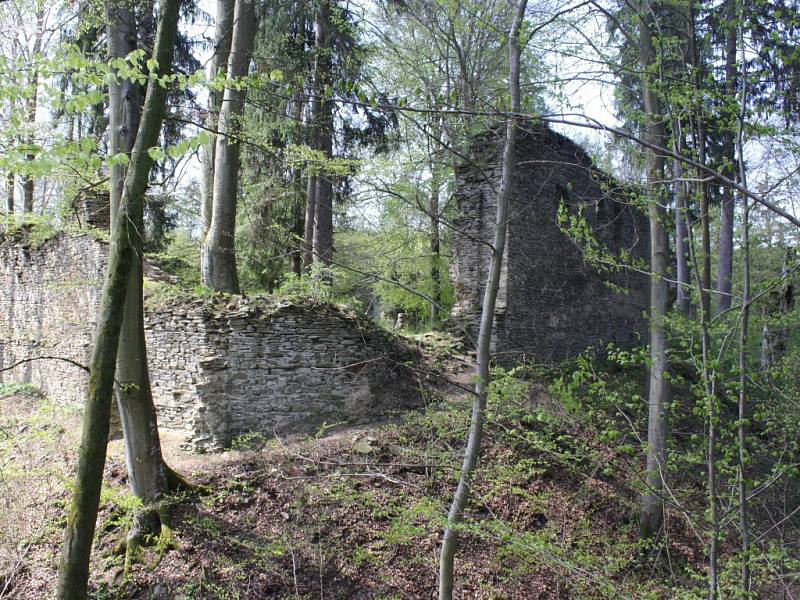 Karlův hrádek je velmi vyhledávanou turistickou atrakcí.