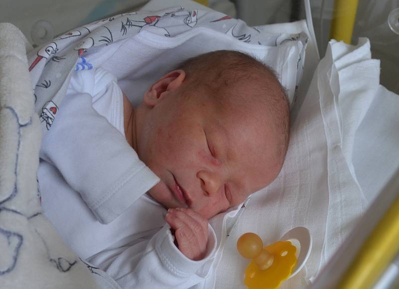 Max Poláček z Písku. Syn Jany a Daniela Poláčkových se narodil 15. 9. 2022 v 10.26 hodin. Při narození vážil 3600 g a měřil 49 cm. Doma se na brášku těšila Sofinka (5,5).