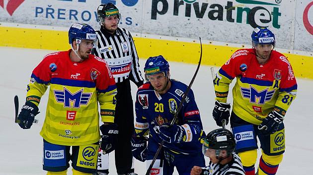 V POSLEDNÍM venkovním duelu vyhrál Motor na ledě Přerova 3:1. Včera Jihočeši nezačali v Kadani dobře, nakonec ale duel dovedli k jasnému vítězství.