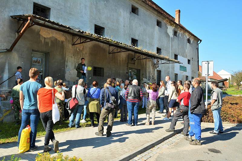 V rámci Dne architektury se v sobotu odpoledne uskutečnila v Týně nad Vltavou komentovaná prohlídka barokní sýpky z 18. století.