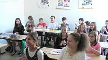 Vysvědčení dostali v pátek 26. června i žáci I. B na Biskupském gymnáziu v Českých Budějovicích.