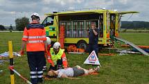 Středeční cvičení hasičů, policistů a záchranářů Autobus 2018 prověřilo jejich spolupráci při nehodě s mnoha zraněnými.