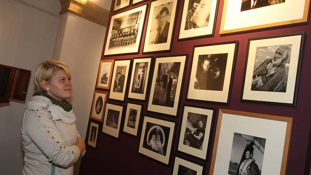 Unikátní sbírka fotografií Zlatý fond, která zmizela z Jindřichova Hradce, by mohla být v písecké Sladovně. Podporu nabízí kraj. Na snímku Muzeum fotografie a moderních obrazových médií v Jindřichově Hradci.