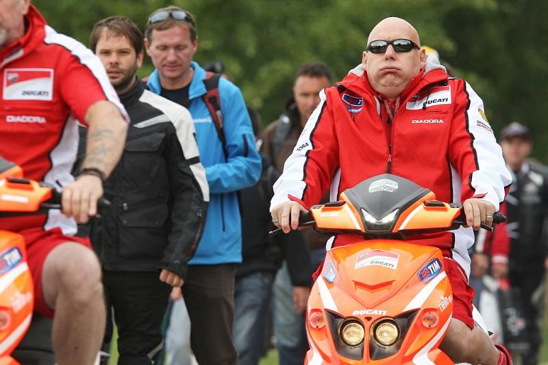 Nejvyšší za posledních sedm let. Taková byla návštěvnost devětačtyřicáté motocyklové Velké ceny, která se jela o víkendu na Masarykově okruhu.