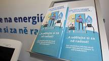 Propagační kamion EU k úsporám energií u nákupního centra Olympia.