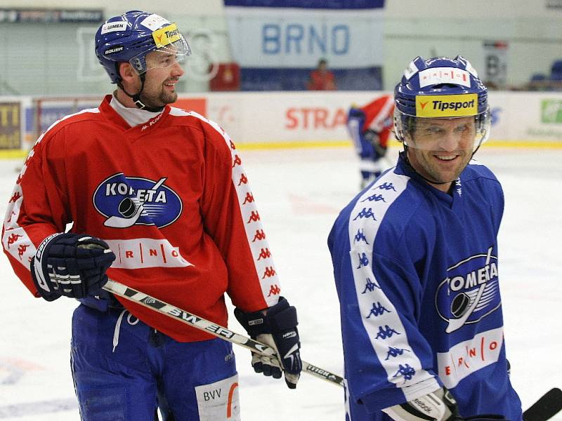 Trénink hokejové Komety před utkáním play-off.