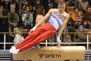 Gymnasta David Jessen.