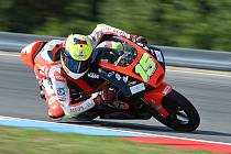 Dostal příležitost startovat na divokou kartu ve Velké ceně České republiky. Premiéru v kubatuře Moto3 Filip Salač dokončil na čtyřiadvacátém místě.
