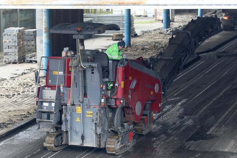 Lednové opravy brněnského autobusového nádraží na Zvonařce, které také mohou mít vliv na vyšší prašnost.