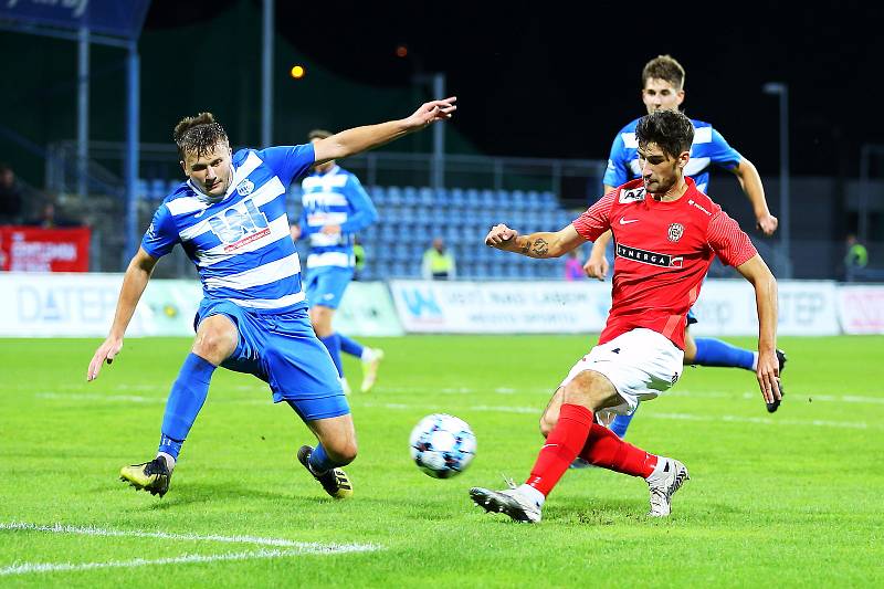 Brněnští fotbalisté (v červeném) deklasovali Ústí nad Labem 6:1.