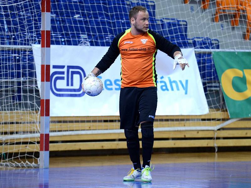 22. kolo Chance futsal ligy: Helas Brno vs. FC Rádio Krokodýl Brno, 1. dubna 2016. 