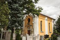 Jedním z památníků cholerové epidemie v Brně je hřbitovní kaple na hřbitově v brněnských Tuřanech. „Nad vstupem do kaple je nápis připomínající epidemii,“ uvedl tuřanský farář Luboš Pavlů.