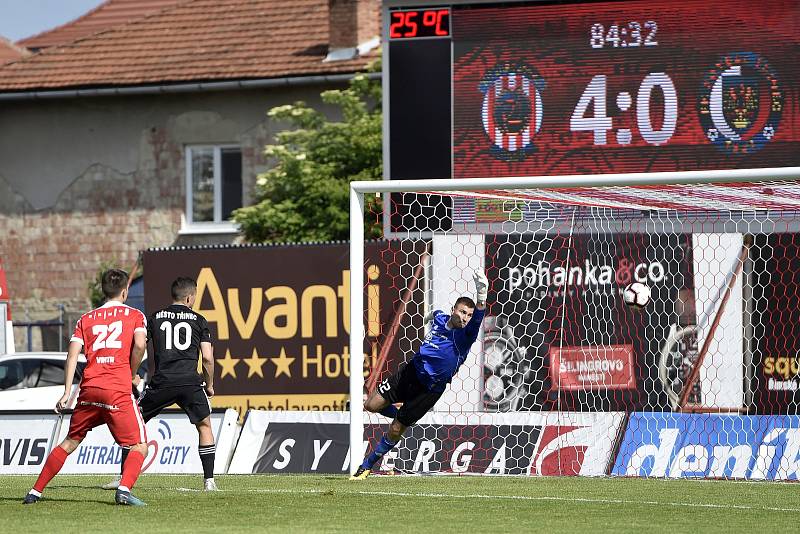 Zbrojovka Brno v červeném proti Třinci