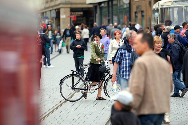 Oslava devadesátých narozenin Českého rozhlasu Brno na náměstí Svobody. 