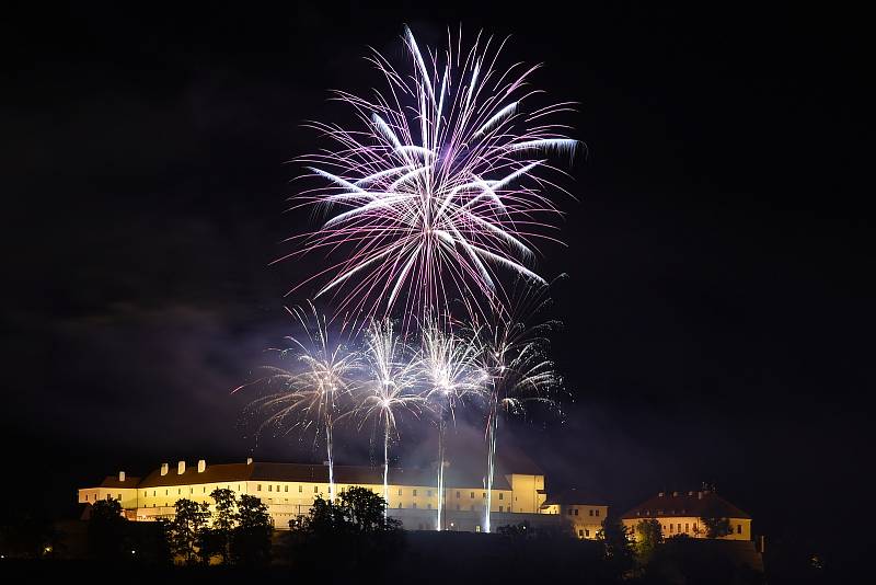 Úvodní ohňostroj festivalu Ignis Brunensis 2020