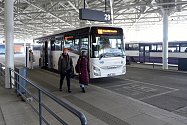 Opravené autobusové nádraží v Brně na Zvonařce.