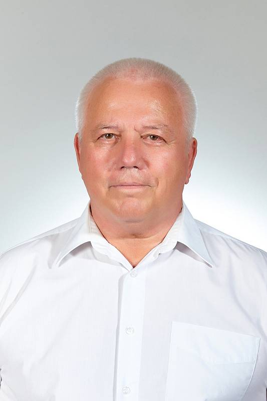 Ladislav Ambrož, Kuřimská občanská liga, 73 let, radní města Kuřim, exstarosta Kuřimi, důchodce