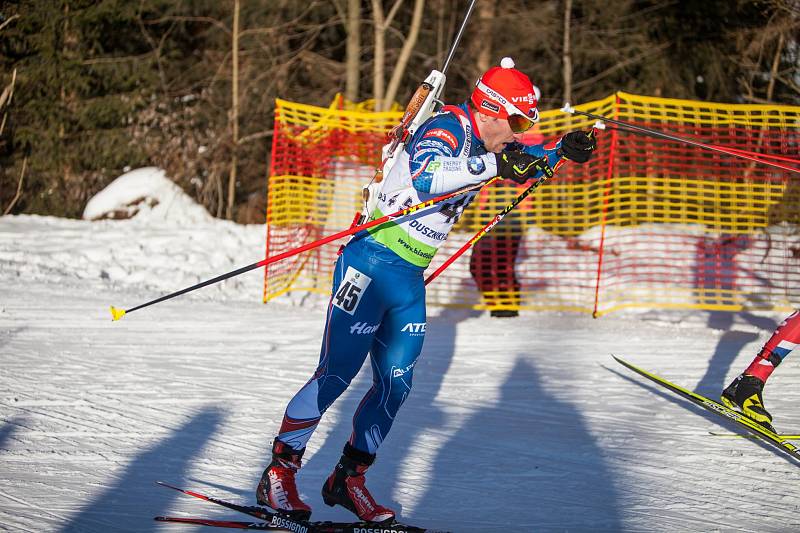 Brněnský biatlonista Hošek vládl specialistům při Jizerské padesátce. Vyhrál doprovodný závod na třicet kilometrů volnou technikou.