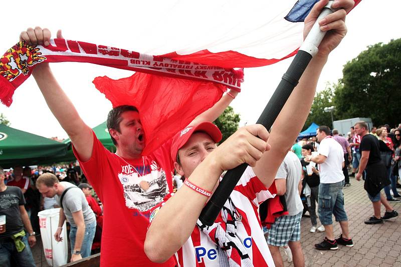 Švancara se rozloučil s kariérou. Společně s tisícovkami lidí oživil Lužánky.