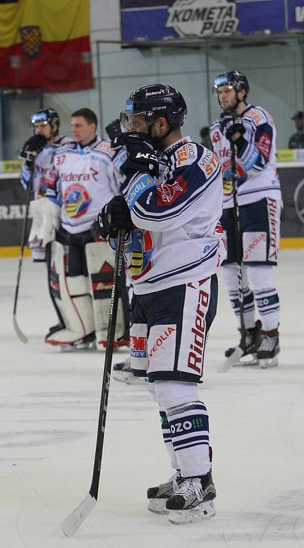 Hokejisté brněnské Komety porazili i ve čtvrtém utkání čtvrtfinálové série play-off extraligy Vítkovice, tentokrát 3:1.