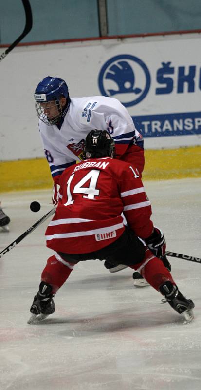 Česká juniorská reprezentace podlehla v Břeclavi Kanadě 2:5.
