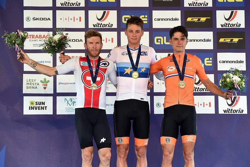 Brno 28.7.2019 - Mistrovství Evropy horských kol v Brně - 1. Mathieu Van Der Poel, 2. Florian Vogel, 3. Milan Vader