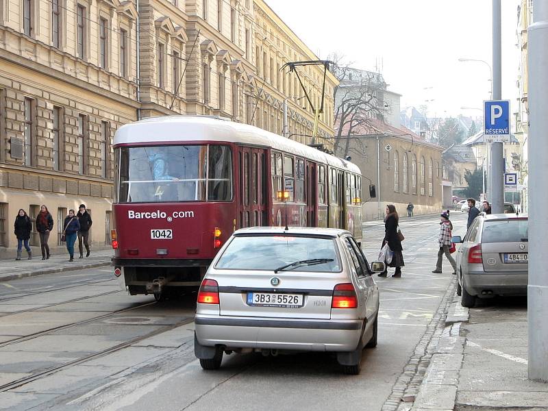 Opravy Údolní ulice Brno připravuje s předstihem. Na konec desetiletí chystá kompletní rekonstrukci vodovodů, kanalizace, tramvajových kolejí i silnice. 