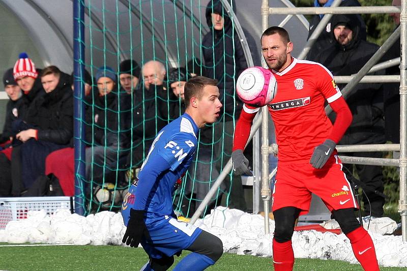 Zápas Tipsport ligy mezi 1. SC Znojmo (modrá) a FC Zbrojovkou Brno (červená).