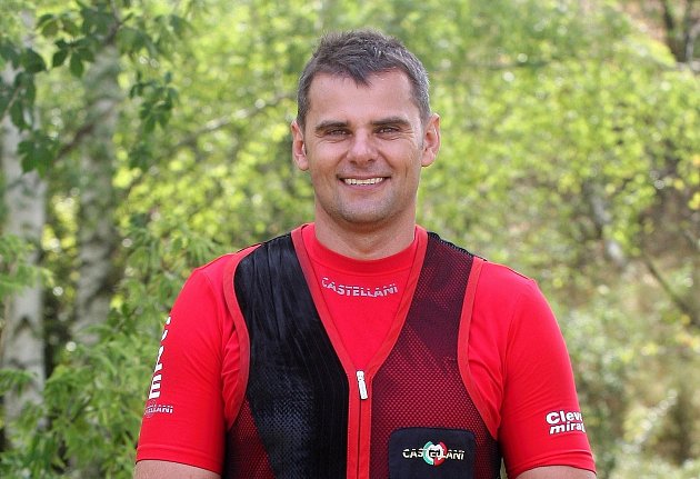David Kostelecký, 46 let, sportovní střelec a olympionik, Brno.