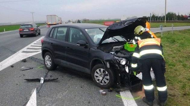 Nehoda dvou aut u Pohořelic.