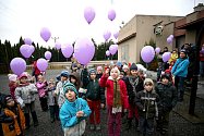 Tisíce balonků po celé republice vyletěly k nebi s vánočním přáním pro Ježíška. 