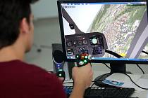 Akce Runway4you na letišti v Tuřanech přiblížila práci pilotů i řídících letového provozu.