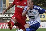 Fotbalisté brněnské Zbrojovky zdolali v devátém kole první ligy na domácím hřišti poslední Znojmo 2:0.