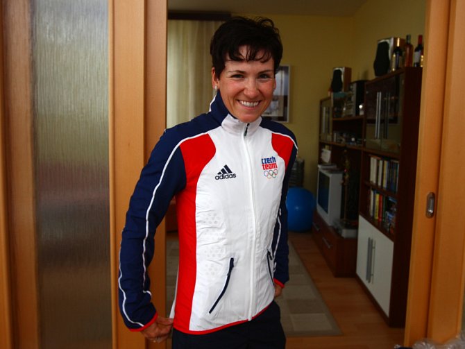 Triatlonistka Lenka Zemanová (dříve Radová) před odletem na olympiádu.