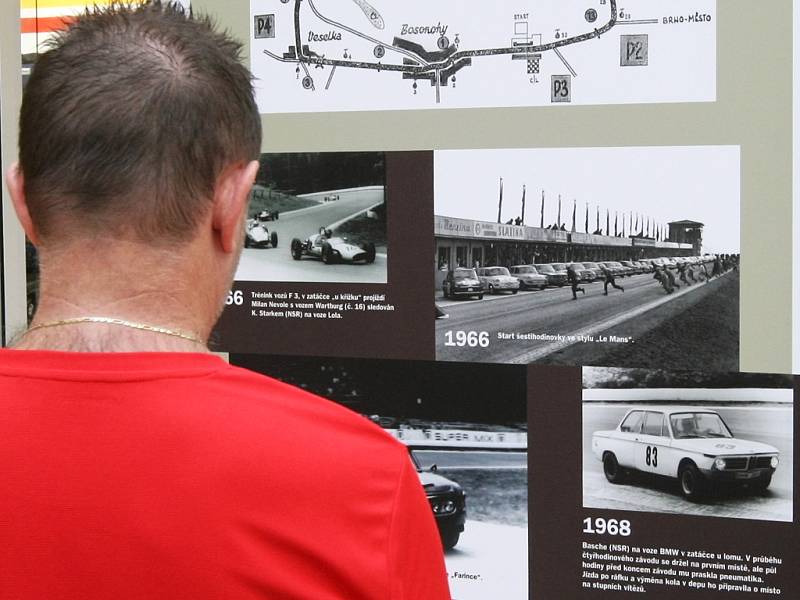 Výstava ve Vaňkovce připomene historii Automotodromu. Potrvá až do 22.července.