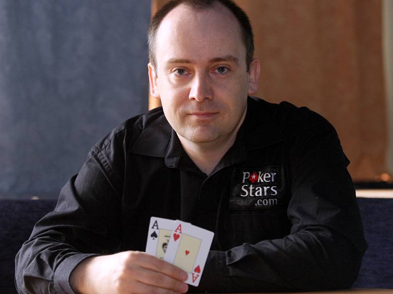 Pavel Blatný - hráč pokeru.