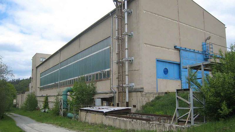 Podnik ČKD Blansko strojírny s tradicí výroby vodních turbín a zařízení vodních elektráren v minulosti zaměstnával tisíce lidí.