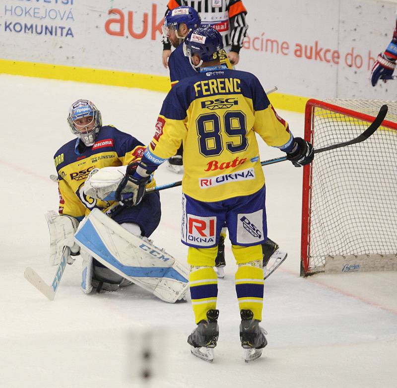 Extraligoví hokejisté Zlína (vš žlutém) v nedělním 26. kole doma hostili mistrovskou Kometu Brno. Na snímku Jakub Sedláček.