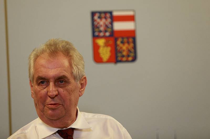 Třetí a zároveň závěrečný den prezidenta České republiky na návštěvě Jihomoravského kraje strávil Miloš Zeman v Brně a Kuřimi.