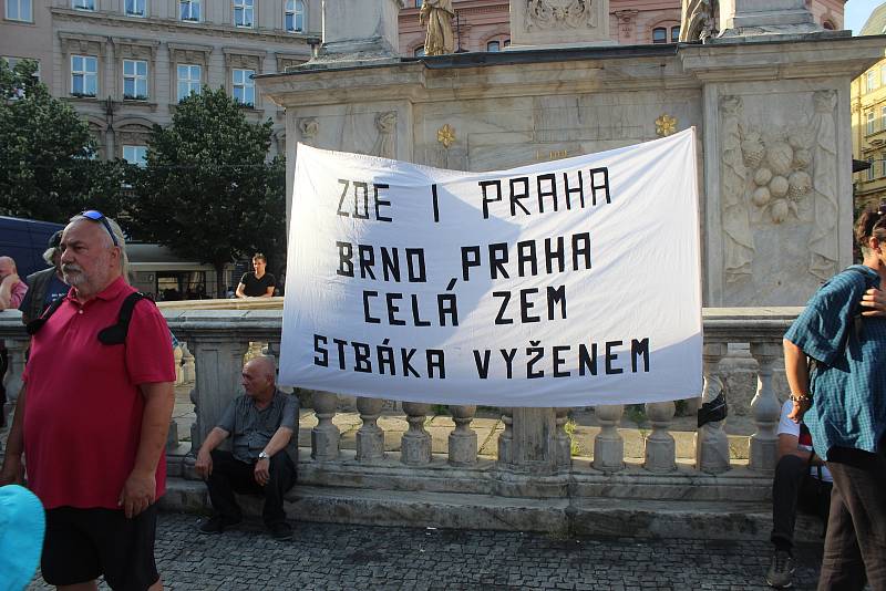 Brněnská demonstrace proti premiérovi Andreji Babišovi.