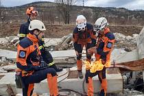 Demolic v maloměřickém Ergonu využili brněnští hasiči k výcviku.