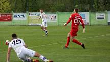 Líšeňští fotbalisté (v bílém) porazili v utkání 27. kola FORTUNA:NÁRODNÍ LIGY na domácím hřišti Prostějov 2:0.