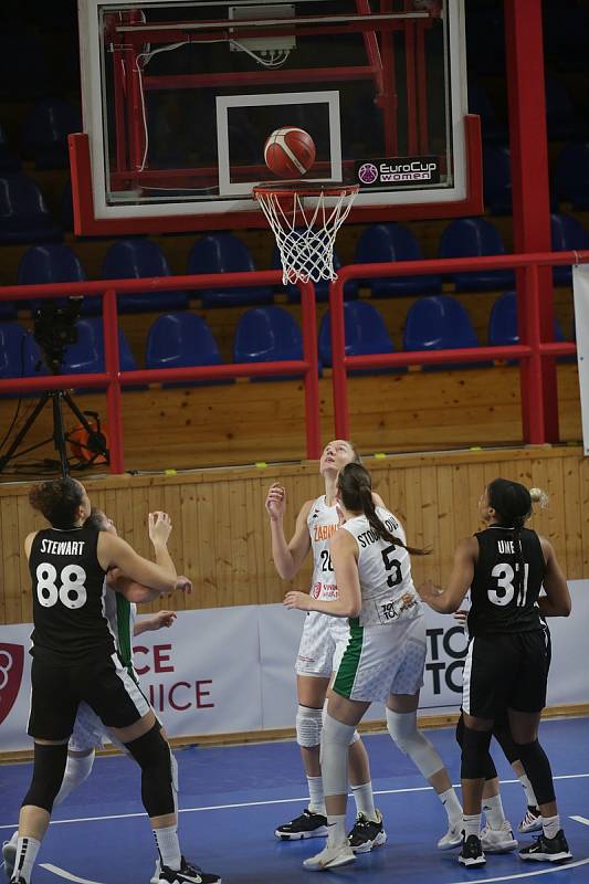 Basketbalistky Žabin Brno porazily v eurocupovém zápase Londýn Lions 68:41.