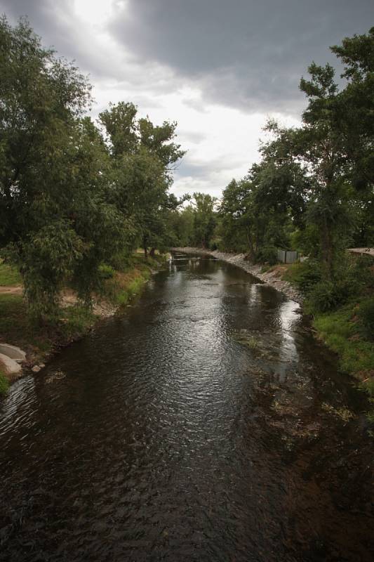 Kvůli suchu v Brně a okolí klesají hladiny řek a schne úroda.