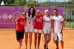 V tenisové exhibici na Olympijském festivalu v Brně si zahráli Lucie Šafářová, Tomáš Plekanec, Daniela Bedáňová a Eva Samková.