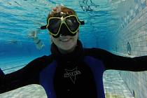 Redaktorka Deníku Rovnost Věra Sychrová si zkusila kurz freedivingu, tedy potápění na jeden nádech bez výstroje.