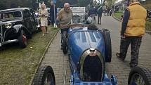 Milovníci historických automobilů i motocyklů si první říjnovou sobotu přišli na své při tradičním závodu Brno-Soběšice.