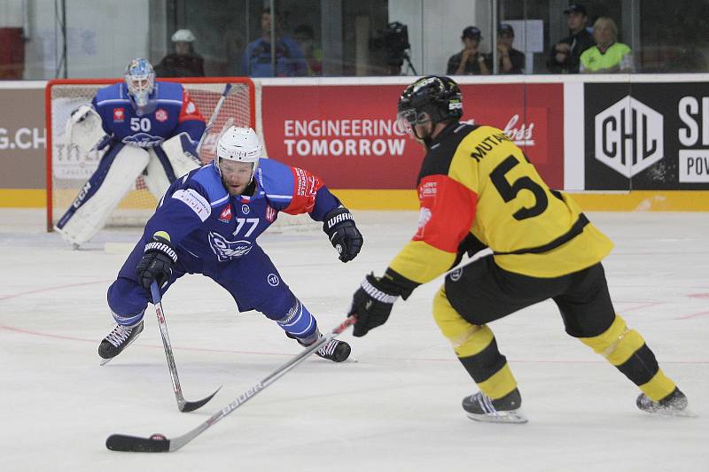 Třetí zápas, třetí výhra. Hokejisté brněnské Komety v domácím utkání Ligy mistrů finské Kuopio porazili 3:2 v prodloužení.